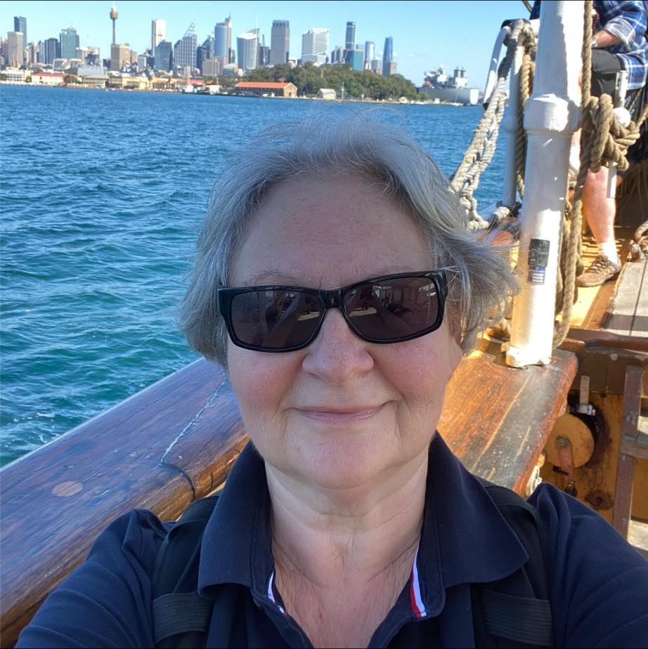 ДЕ ТВОЇ 16+ : біографія капітана Кука очима австралійської&nbsp;українки