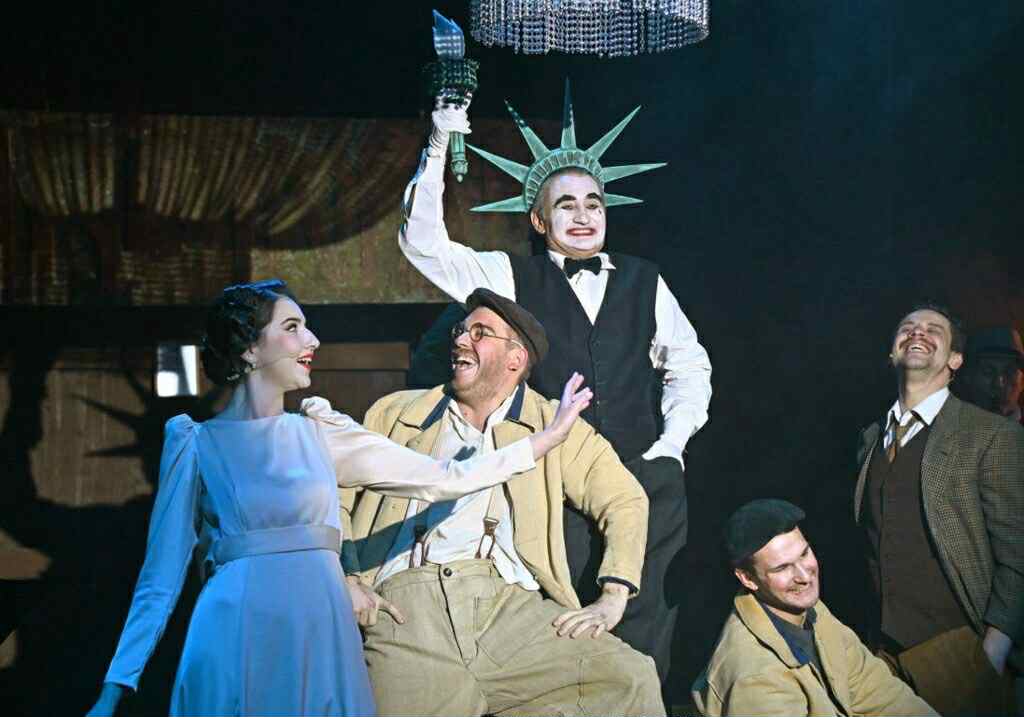 ЗАКУЛІССЯ ОДЕСИ : океанська вистава в театрі&nbsp;ім.Василька